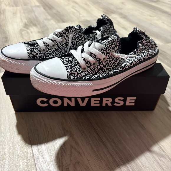 Converse Black White Shoreline Sneakers Slip On 7 Chuck Taylor All Star - Picture 2 of 7